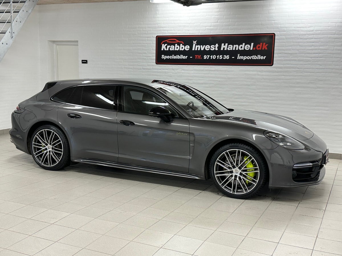 Porsche Panamera 4