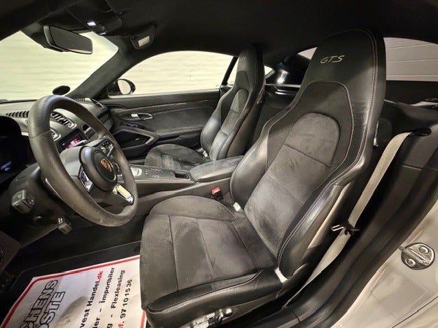 Porsche 718 Cayman GTS