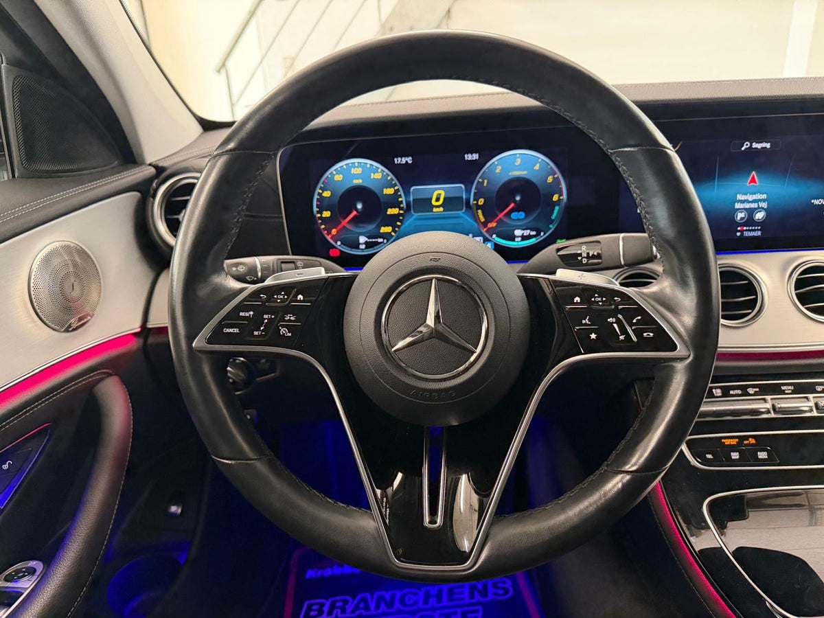 Mercedes E300 de AMG Line stc. aut.