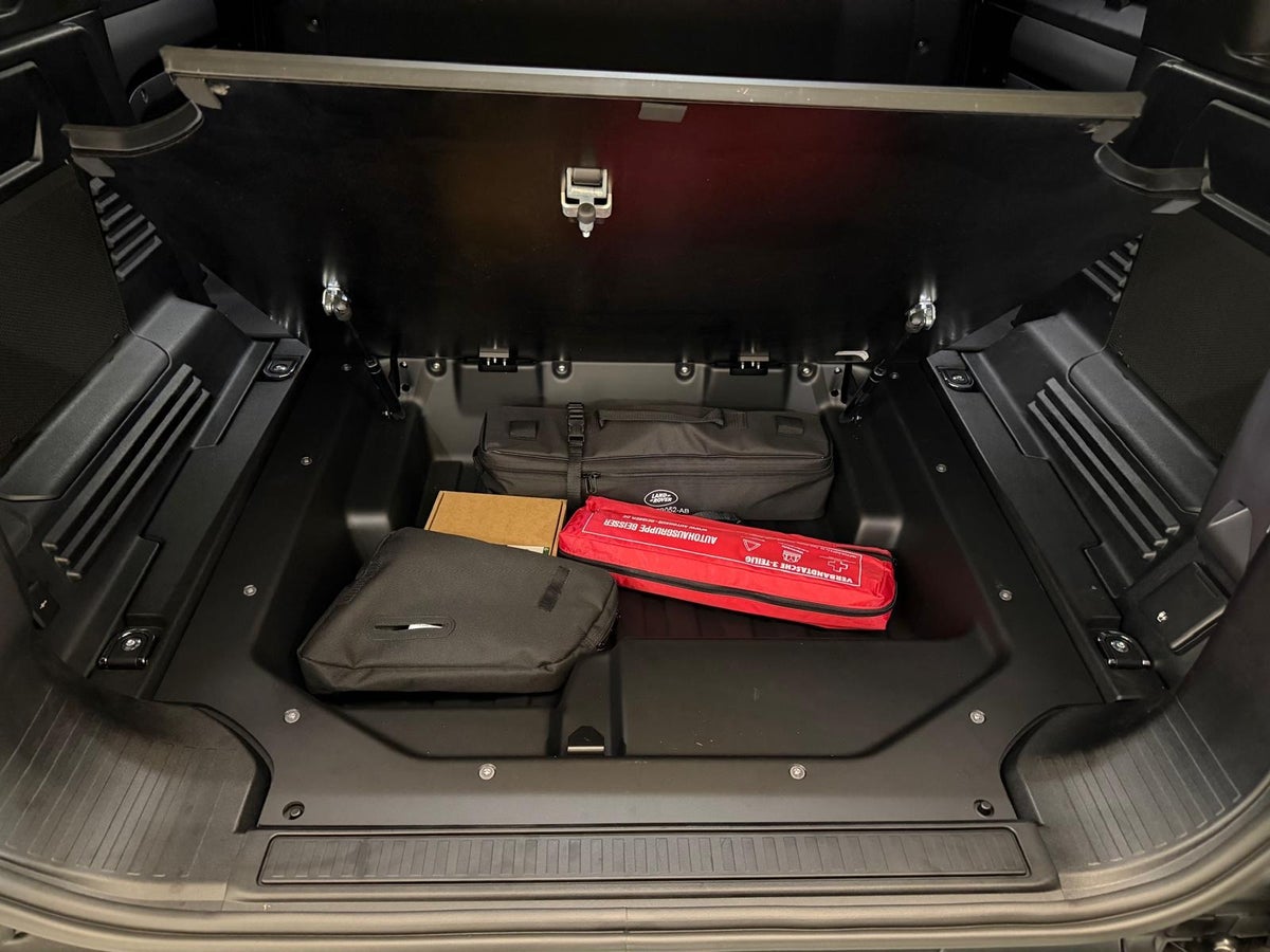 Land Rover Defender 110 D250 Hard Top S aut. Van