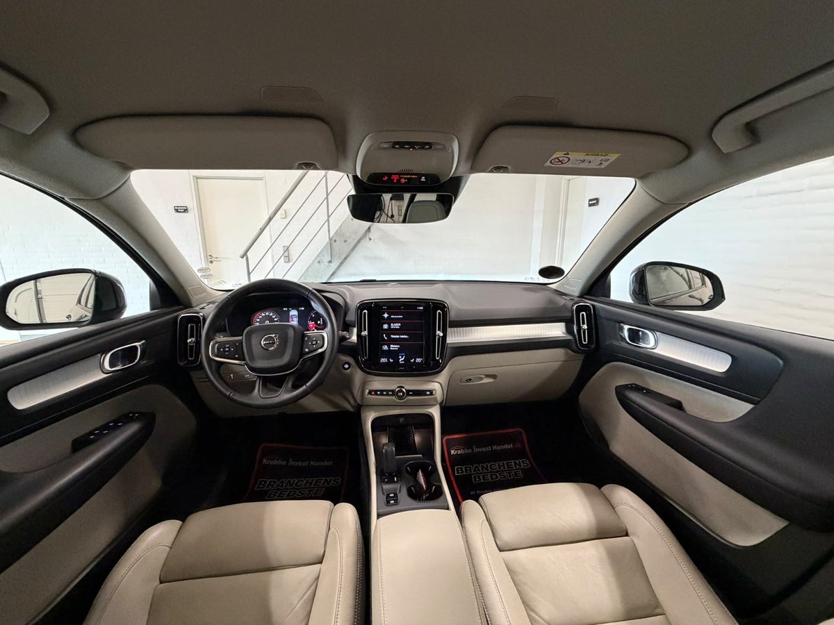 Volvo XC40 D4 190 Momentum aut. AWD