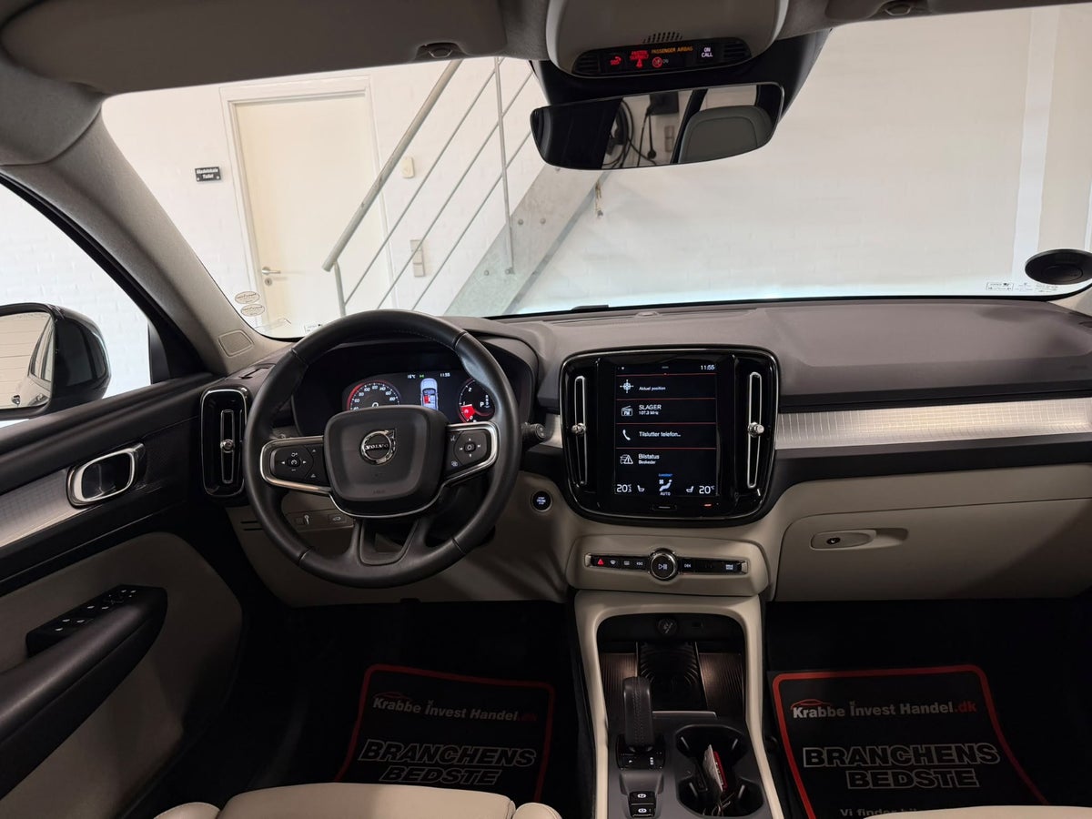 Volvo XC40 D4 190 Momentum aut. AWD