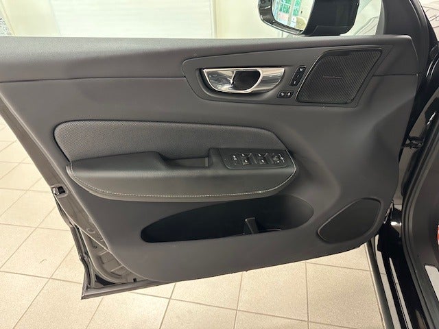 Volvo XC60 T6 ReCharge R-Design aut. AWD