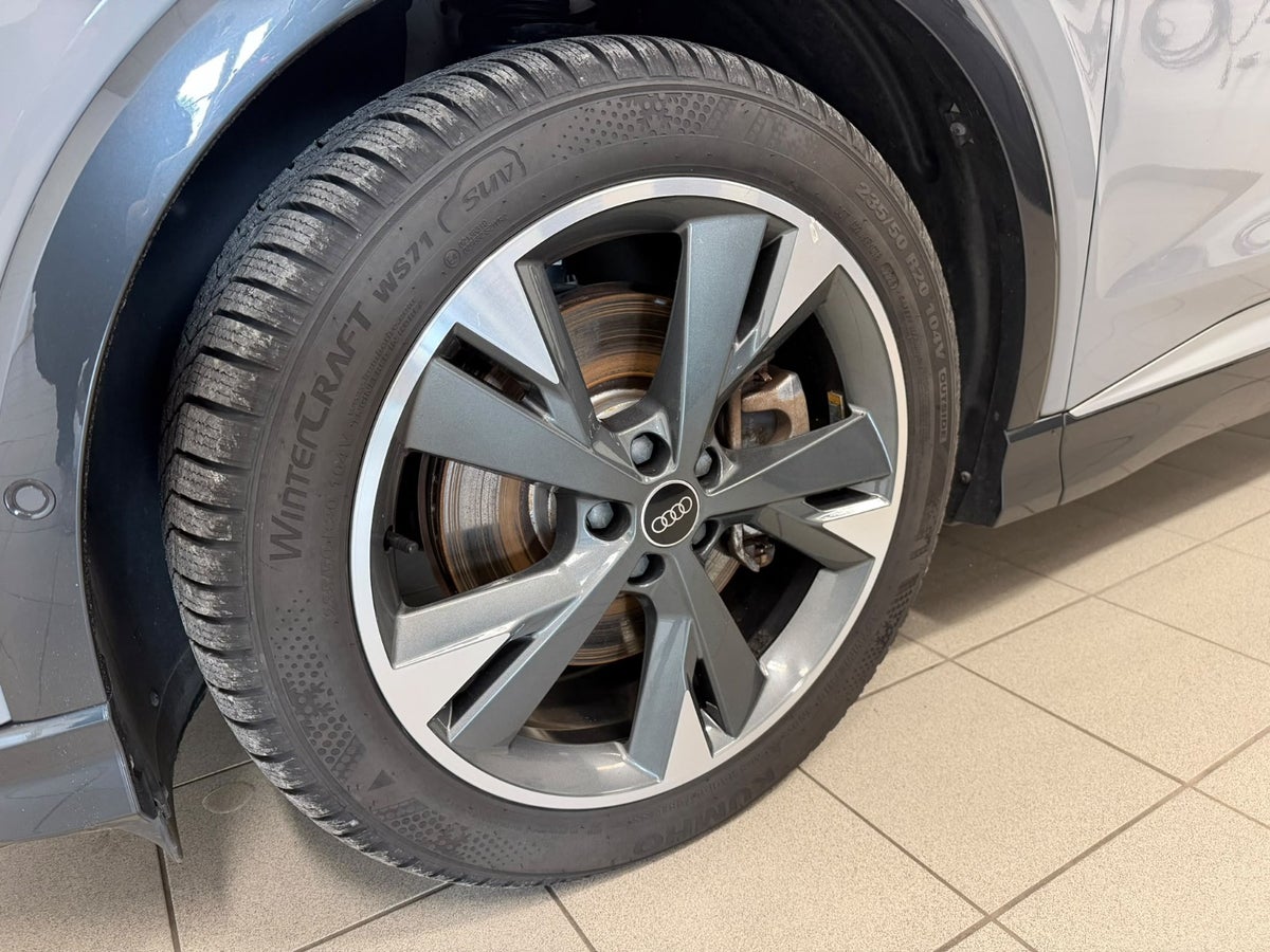 Audi Q4 e-tron S-line